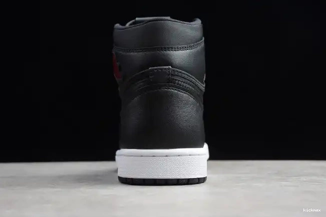 Cheap Satin Black 555088-060 Air 1 Retro High OG Jordan 0509